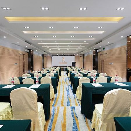 Vienna Hotel Shiyan Guangming Road Shenzhen Exterior photo