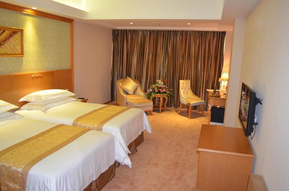 Vienna Hotel Shiyan Guangming Road Shenzhen Exterior photo