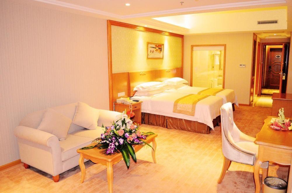 Vienna Hotel Shiyan Guangming Road Shenzhen Exterior photo