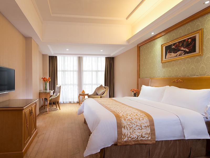 Vienna Hotel Shiyan Guangming Road Shenzhen Exterior photo